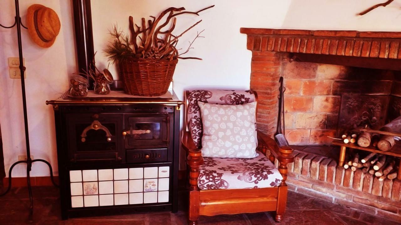 Gasthaus La Vecchia Fornace Cortona Exterior foto